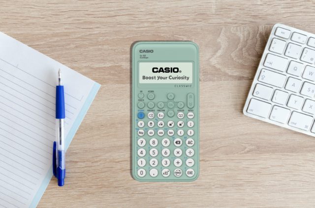 La nouvelle calculatrice Casio Fx-92 joue avec les QR Codes – Les Outils  Tice